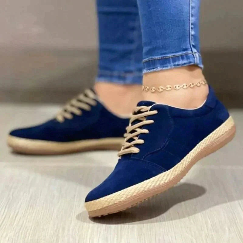 Leonie | Women’s Suede Flat Shoes with Lace Up