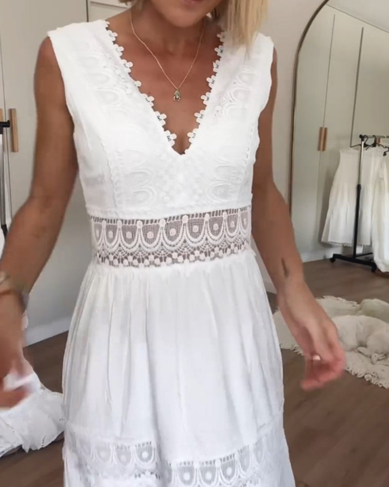 Fern | Women's Sleeveless Lace Trim V-Neck A-Line Boho Dress