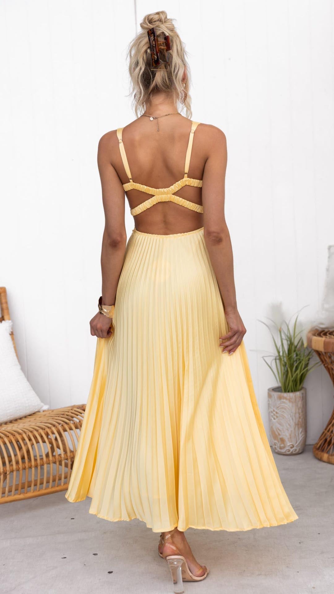 Shakira | Women's Pleated V Neck Maxi Dress