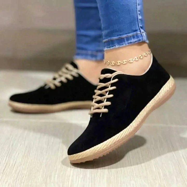 Leonie | Women’s Suede Flat Shoes with Lace Up